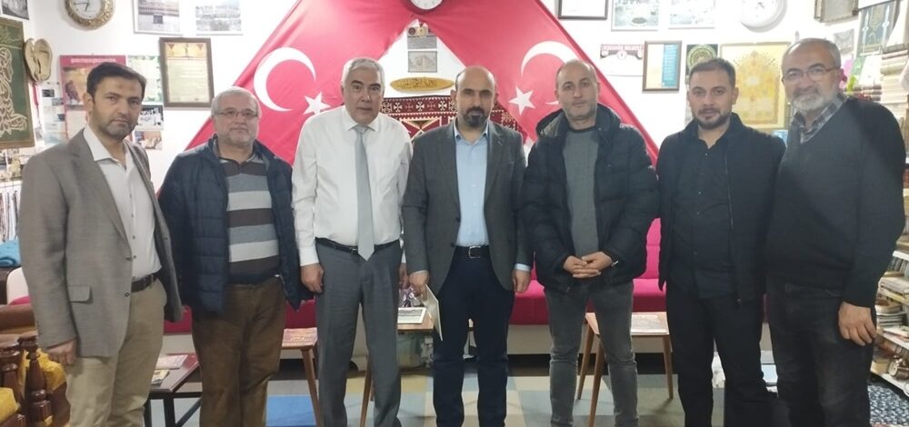 Kahramanmaraş Büyükşehir Kültür Müdürlüğünden Yarpuz Edebiyat’a ziyaret.