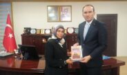 Yarpuz Edebiyat Dergisi Yazarı, Şair Ayşe Arslan’dan Kaymakam Sarıdoğan’a ziyaret.