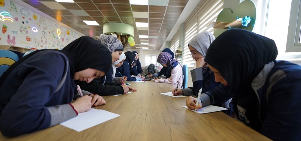 Büyükşehir’den Geleceğin Yazarlarına İlham Veren Atölye.