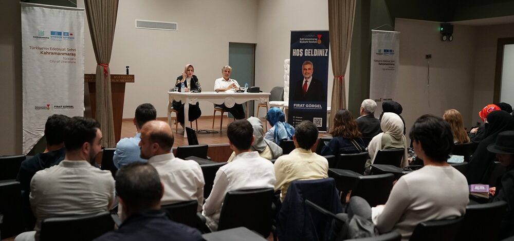 Yazarlık Akademisi’nde Edebiyatın Derinliklerine Yolculuk.