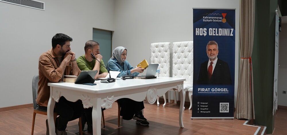 Büyükşehir’in Yalnız Ardıç Söyleşileri’nde Nobel Ödüllü Yazar Marquez Konuşuldu.